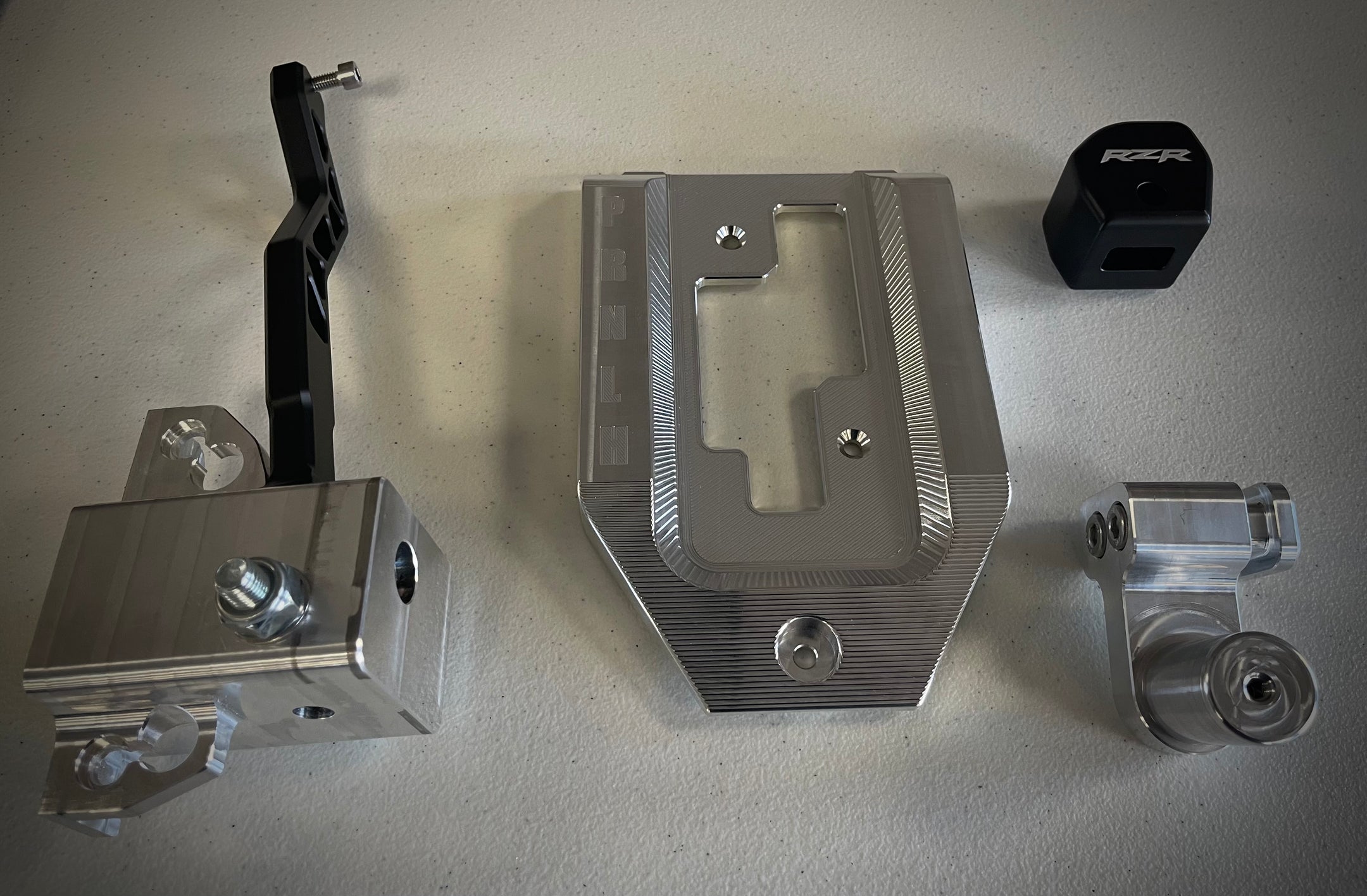 RZR Pro-R Gated Shift System – Viper Machine